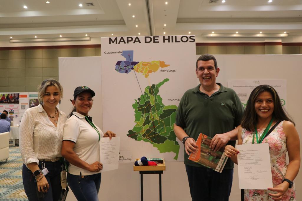 ExpoBosques: Plataforma de intercambio de Experiencias para reducir la deforestación y manejar sosteniblemente los bosques 